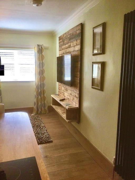 Henwick House Beautiful Flat,Private Parking, Short Walk To Town Apartamento Ludlow Exterior foto
